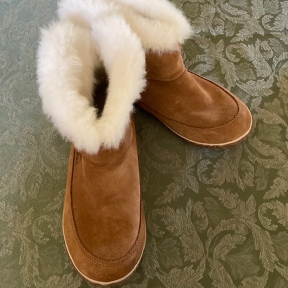 Sorel Suede Ankle Boots - Picture 1 of 6